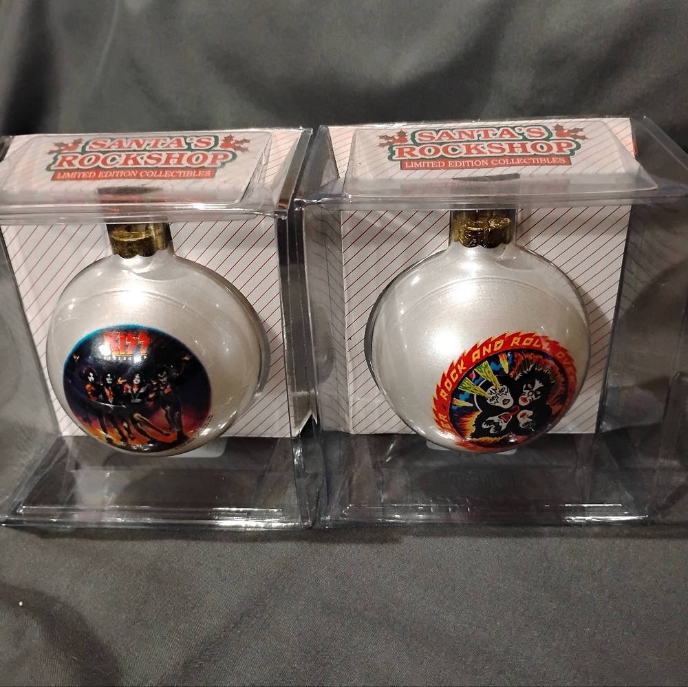 Set of KISS Christmas ornaments - Picture 4 of 4